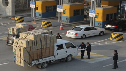 South Korean cars arrive from the Kaesong joint industrial complex in North Korea